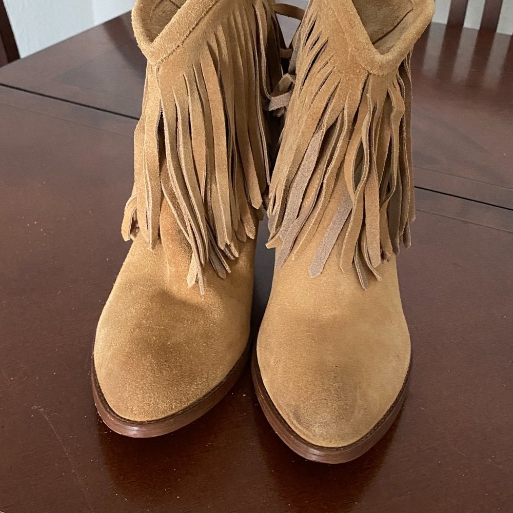 Frye IIana Fringe Short Boot - Picture 9 of 11